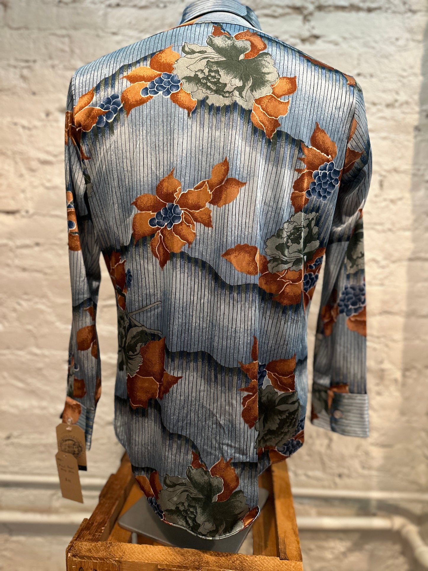 1970s Floral Print Dagger Collar Button Up Shirt