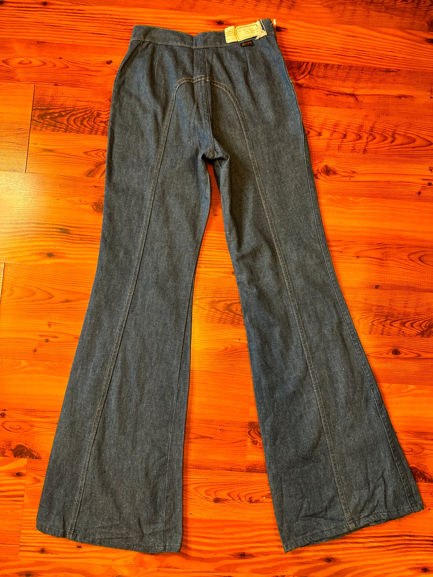 1970s Wrangler Bell Bottoms with Saddleback details - Deadstock with tags - 27in Waist
