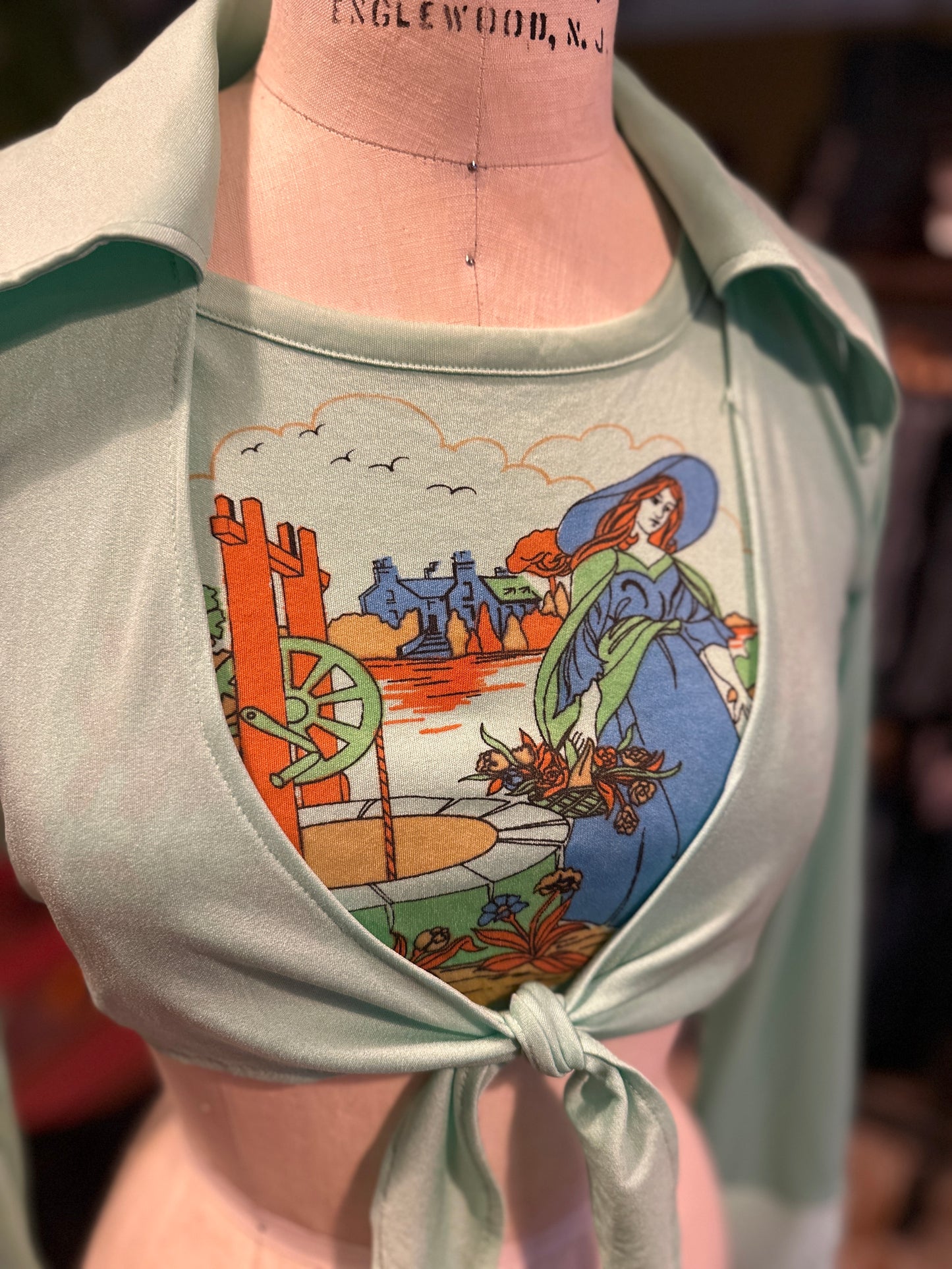 Deadstock 1970s Dagger Collar Crop Top - Sea Foam