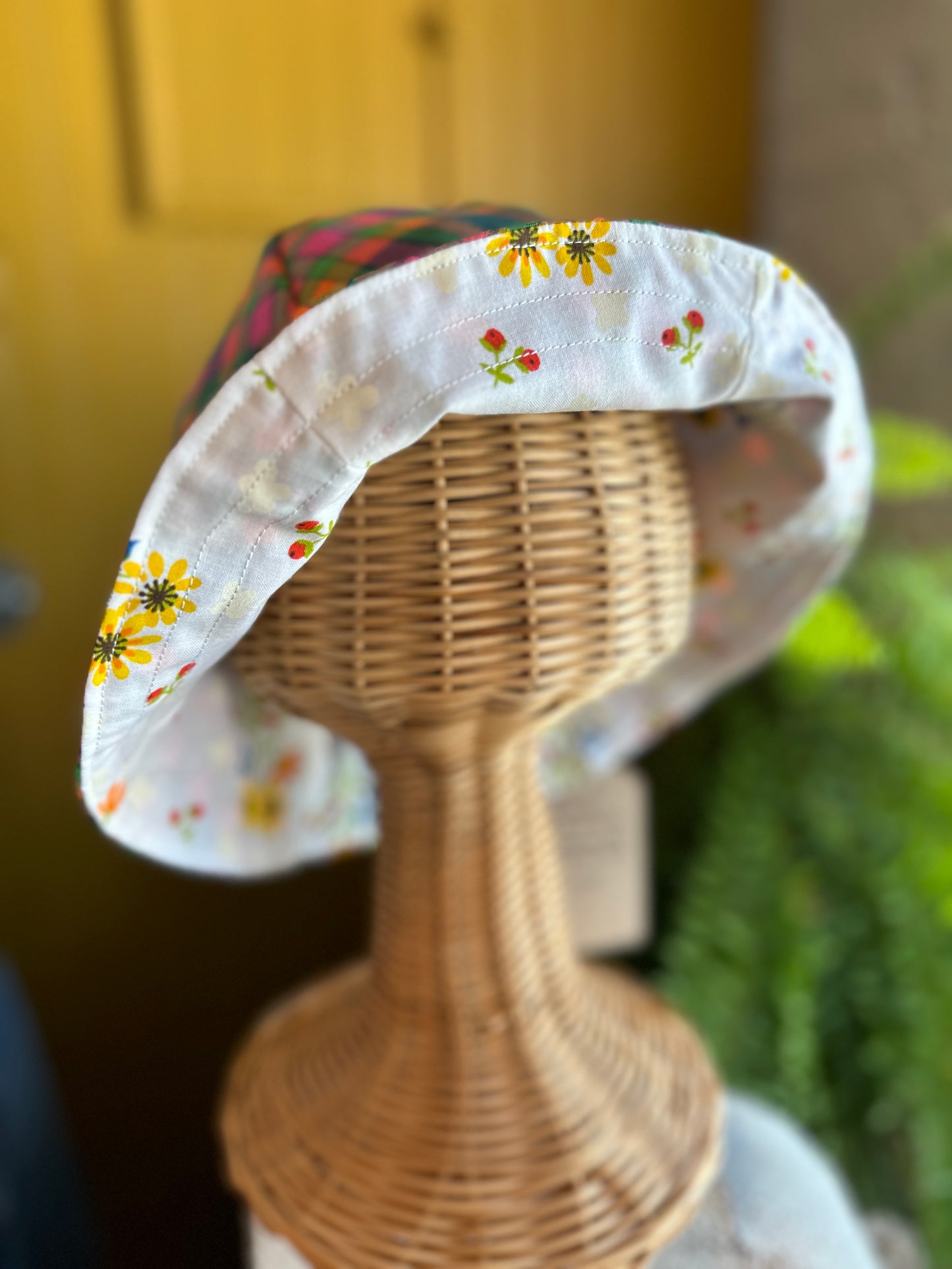 Dolly Reversible Hat