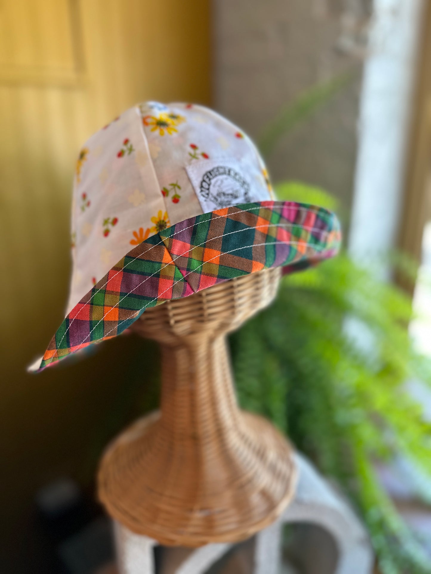 Dolly Reversible Hat