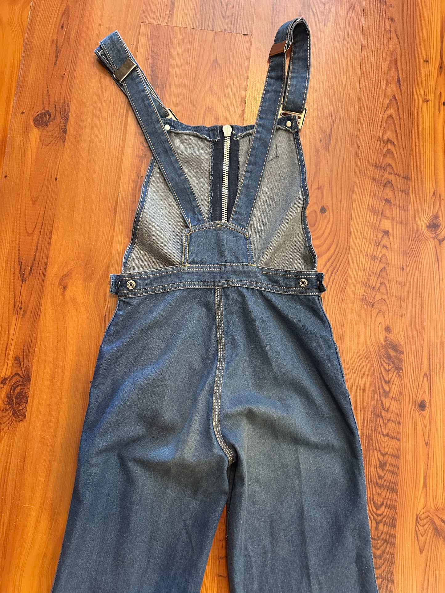 1970s Dark Wash Bell bottom overalls