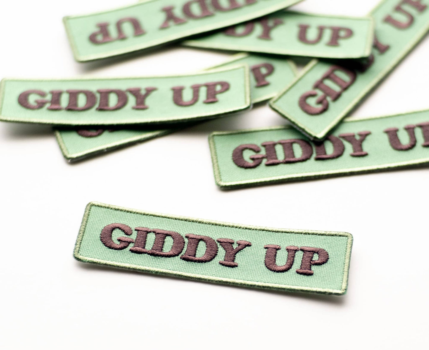 Giddy Up Embroidered Iron on Patch - Western : Yes