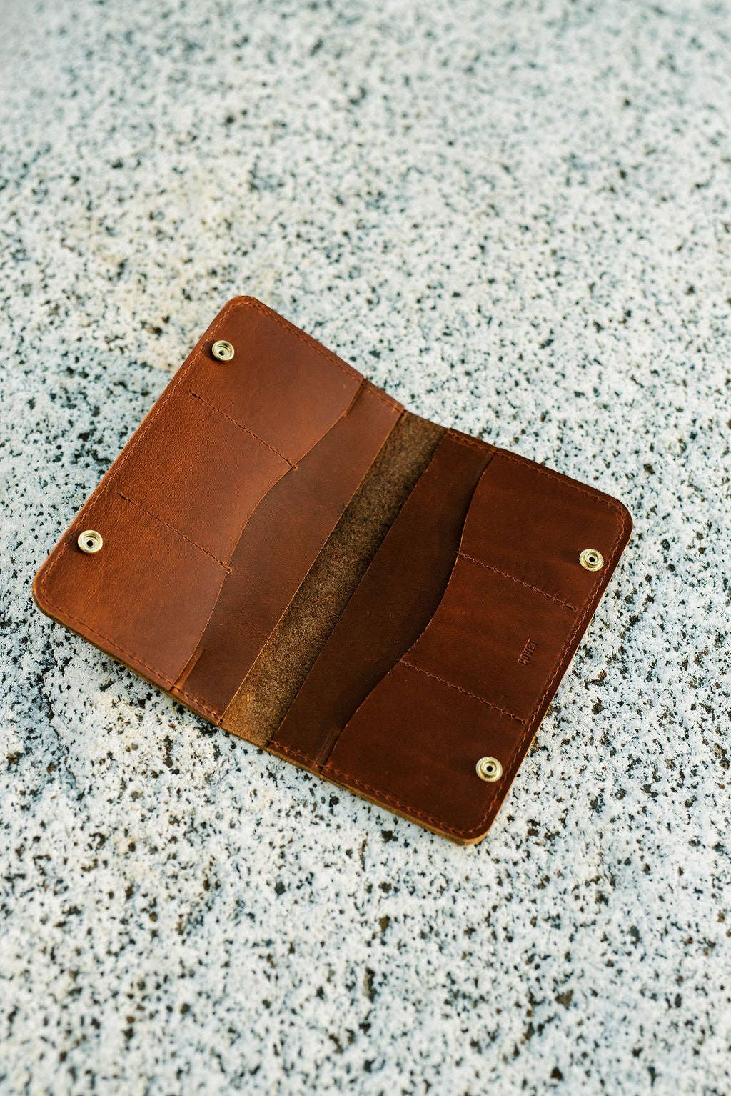 FRANKIE long wallet: Brown